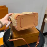 New Woven Raffia Square Bucket Bag-box - Image 5