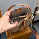 New Woven Raffia Square Bucket Bag-box - Image 4