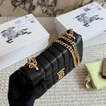 Quilted chain bag-box - Image 13