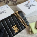 Quilted chain bag-box - Image 12