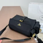 A messenger bag brings a softer, more feminine touch to your outfit - Image 4