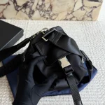 A versatile size, perfect for your everyday commute or casual outings-no box - Image 7