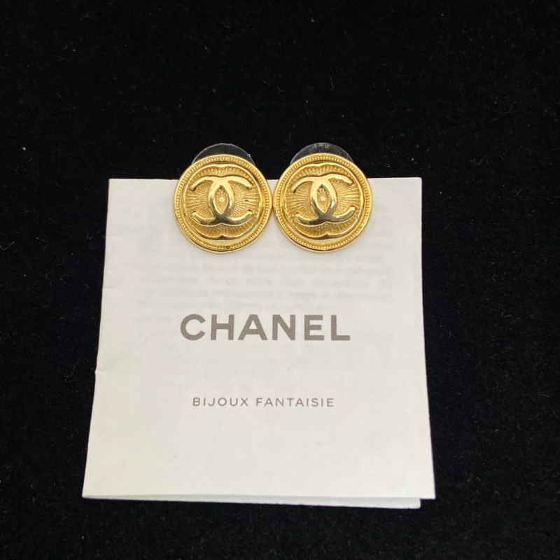 13426420139151000 New vintage round stud earrings-box - Image 1