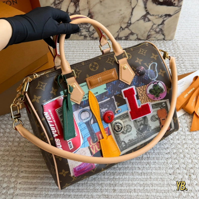 13426569021763000 Replica pillow bag with original hardware (foldable)-box - Image 1