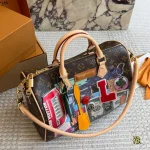 Replica pillow bag with original hardware (foldable)-box - Image 10