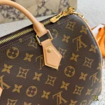 Replica pillow bag with original hardware (foldable)-box - Image 5