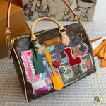 Replica pillow bag with original hardware (foldable)-box - Image 4