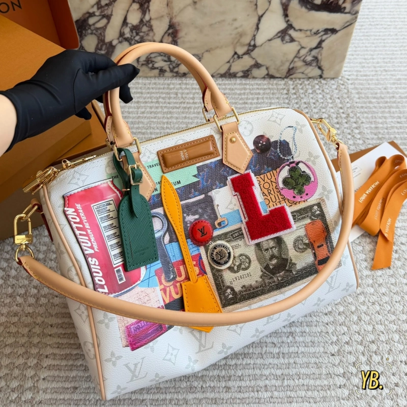 13426569331536000 Replica pillow bag with original hardware (foldable)-box - Image 1