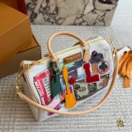 Replica pillow bag with original hardware (foldable)-box - Image 10