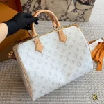 Replica pillow bag with original hardware (foldable)-box - Image 6