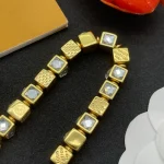 New arrival bracelet, comes with the original brand box - Image 6