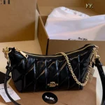 The color is retro and luxurious. A must-have for everyone-box