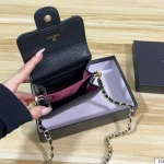 Plenty of room inside to effortlessly fit your phone and wallet-box - Image 3