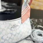 Underarm bag designed with 2 straps, perfect for shoulder or crossbody wear-box - Image 2