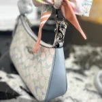 Underarm bag designed with 2 straps, perfect for shoulder or crossbody wear-box - Image 9