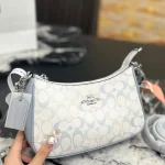 Underarm bag designed with 2 straps, perfect for shoulder or crossbody wear-box - Image 5