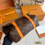 Medium messenger bag for daily commute and casual outings-box - Image 6