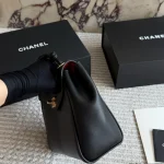Butter-Soft Calfskin + V-Shaped Envelope Flap-box - Image 7