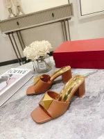 Generous Square-toe Nail Sandals-box - Image 8