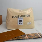 Classic Brown & Black Horn Shape-box - Image 2