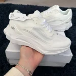 Breathable Non-Slip Low-Top Running Sneakers - Image 2