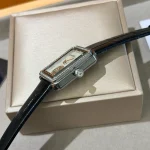 Spinning 6-petal camellia ✨ Modern classic design with an electroplated glass bezel. Unique style with a leather strap. Imported Japanese quartz movement for accurate time-box - Image 8