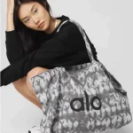 Casual Outdoor Sling Backpack-no box - Image 6