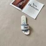 Embroidered Flat Slippers-box - Image 3