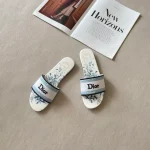 Embroidered Flat Slippers-box - Image 4