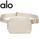 New crossbody hip bag-no box - Image 3