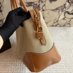 Canvas and leather tote bag-no box - Image 3