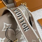 New arrival: Early Spring Baguette Bag-box - Image 11