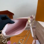 Pink gradient easy pouch chain bag. This sweet pastel pink is absolutely giving major girly vibes~ box - Image 3