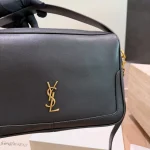 "Lunchbox bag. This handbag is a spacious shoulder bag that looks gorgeous whether worn on the shoulder or carried by hand-no box - Image 13