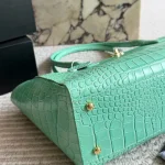 Glossy crocodile-embossed leather tote, featuring a stunning vintage gold double-C lock-box - Image 6