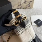 Striped bucket bag. Classic striped canvas with a metal chain-box - Image 6