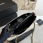 Striped bucket bag. Classic striped canvas with a metal chain-box - Image 3