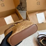 Box bag, classic monogram PVC with cowhide trim-box - Image 7