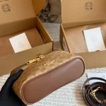 Box bag, classic monogram PVC with cowhide trim-box - Image 4