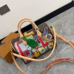 A standout handbag that makes the perfect companion for your travels-box - Image 2