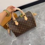 A standout handbag that makes the perfect companion for your travels-box - Image 3