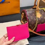 New Arrival: Cutout Pillow S Bag – The Perfect Underarm Travel Bag-box - Image 9