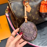 New Arrival: Cutout Pillow S Bag – The Perfect Underarm Travel Bag-box - Image 6
