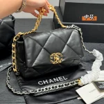 A versatile 3-in-1 bag that can be worn as a crossbody, on the shoulder, or carried by hand-box - Image 13