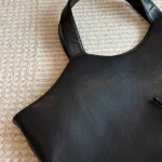 A classic tote bag crafted from premium, buttery-soft genuine leather-no box - Image 6