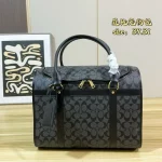 Instant cozy vibes with this pet carrier-no box - Image 3