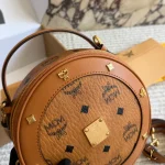 Classic mini round bag with a vintage circular silhouette that is simply chic-box - Image 10
