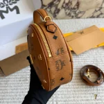 Classic mini round bag with a vintage circular silhouette that is simply chic-box - Image 9