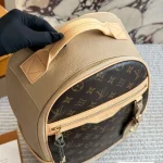 The latest backpack from L! Super gorgeous and incredibly practical-no box - Image 10