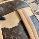 The latest backpack from L! Super gorgeous and incredibly practical-no box - Image 8
